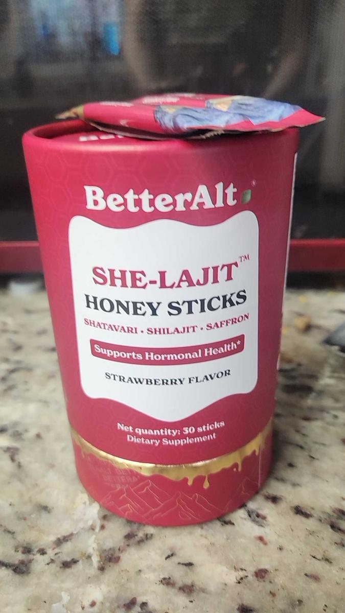 Item: 30 Strawberry Sticks 