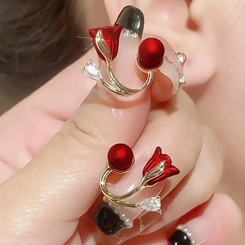 Embellished Tulip Floral Stud Earrings - Minimalist, Elegant Costume Fashion Accessory, Affordable Fashionable Jewelry Accessories for Everyday Wear