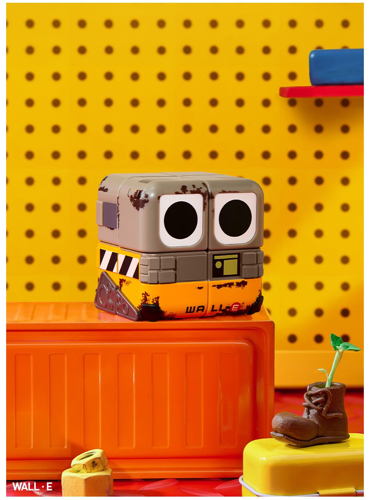 [POP NOW] POP MART Disney/Pixar POP CUBE CUBIEC Series Figures Blind Box，Whole Set LABUBU Fun Toy