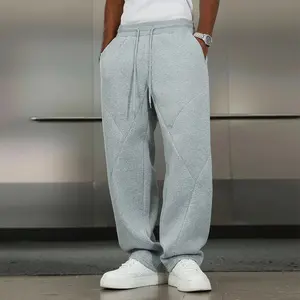 Men’s gray linen jogger pants with a diamond-quilted pattern; high-street loose straight-leg casual long pants; men’s geometric-line trendy wide-leg joggers; street-style men’s athletic pants; relaxed fit with a drawstring elastic waistband and two side p