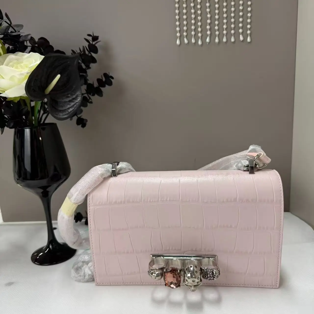 Pre-owned Alexander McQueen CROCODILE SKIN Crossbody Bag Alexander McQueen/Crossbody Bag/DMB1815015