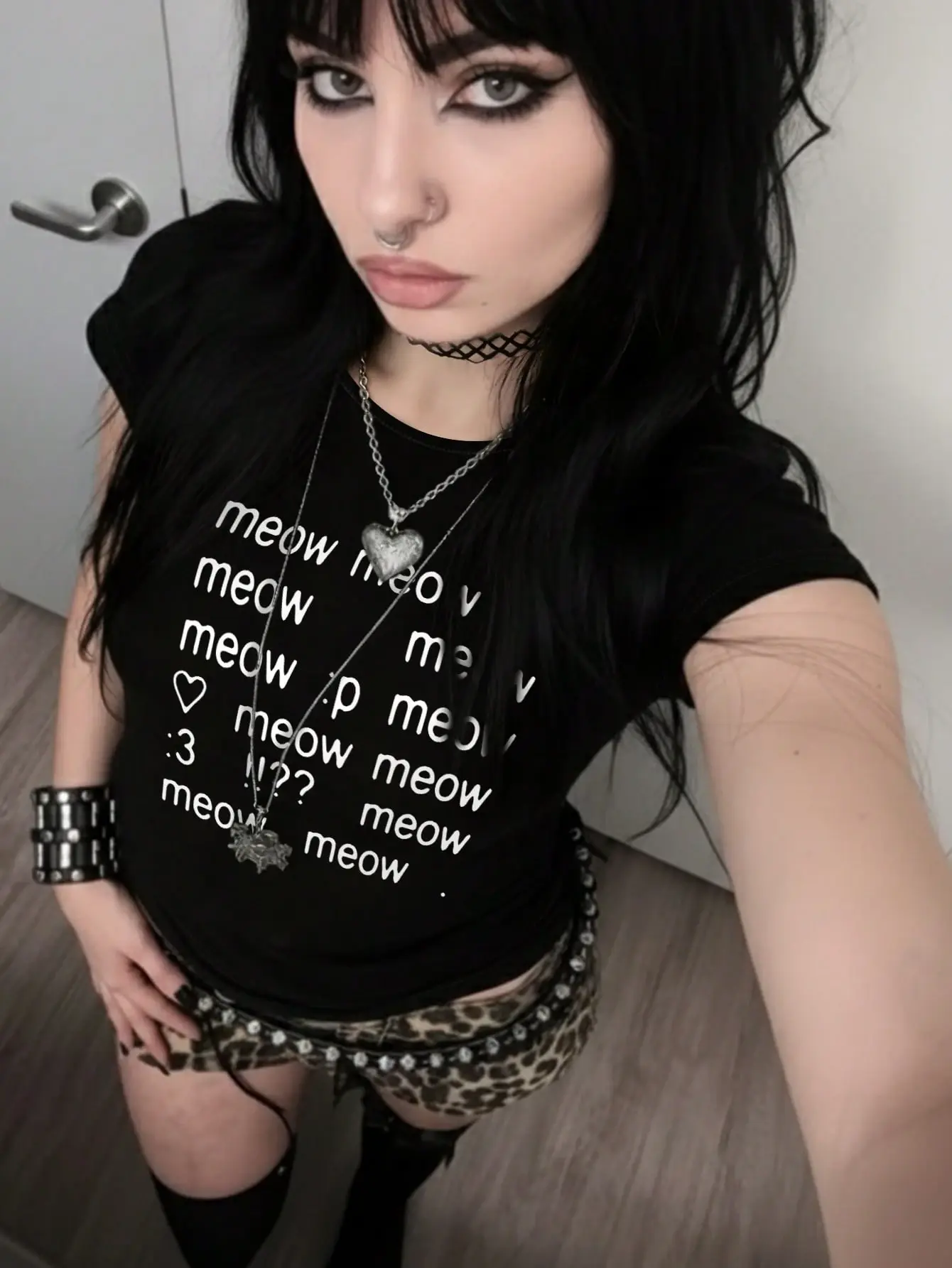 ZESTY NOX Casual Basic Crop Top Girls Y2K Gothic Punk Rock Hip-Hop Short-Sleeve T-Shirt Sexy Slimming Fashion Streetwear