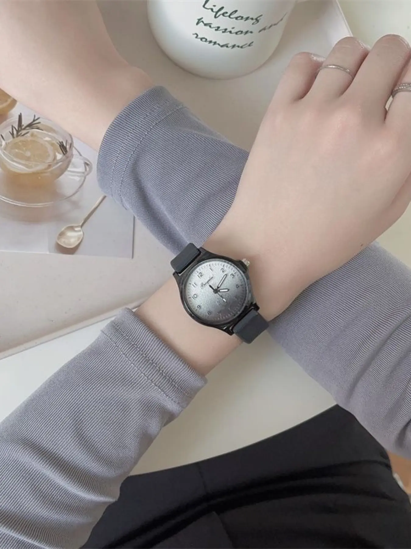 New Fashion Women's Watch, Art Student Style High Aesthetic Wristwatch, Junior/senior High School Exam Pointer Quartz Watch