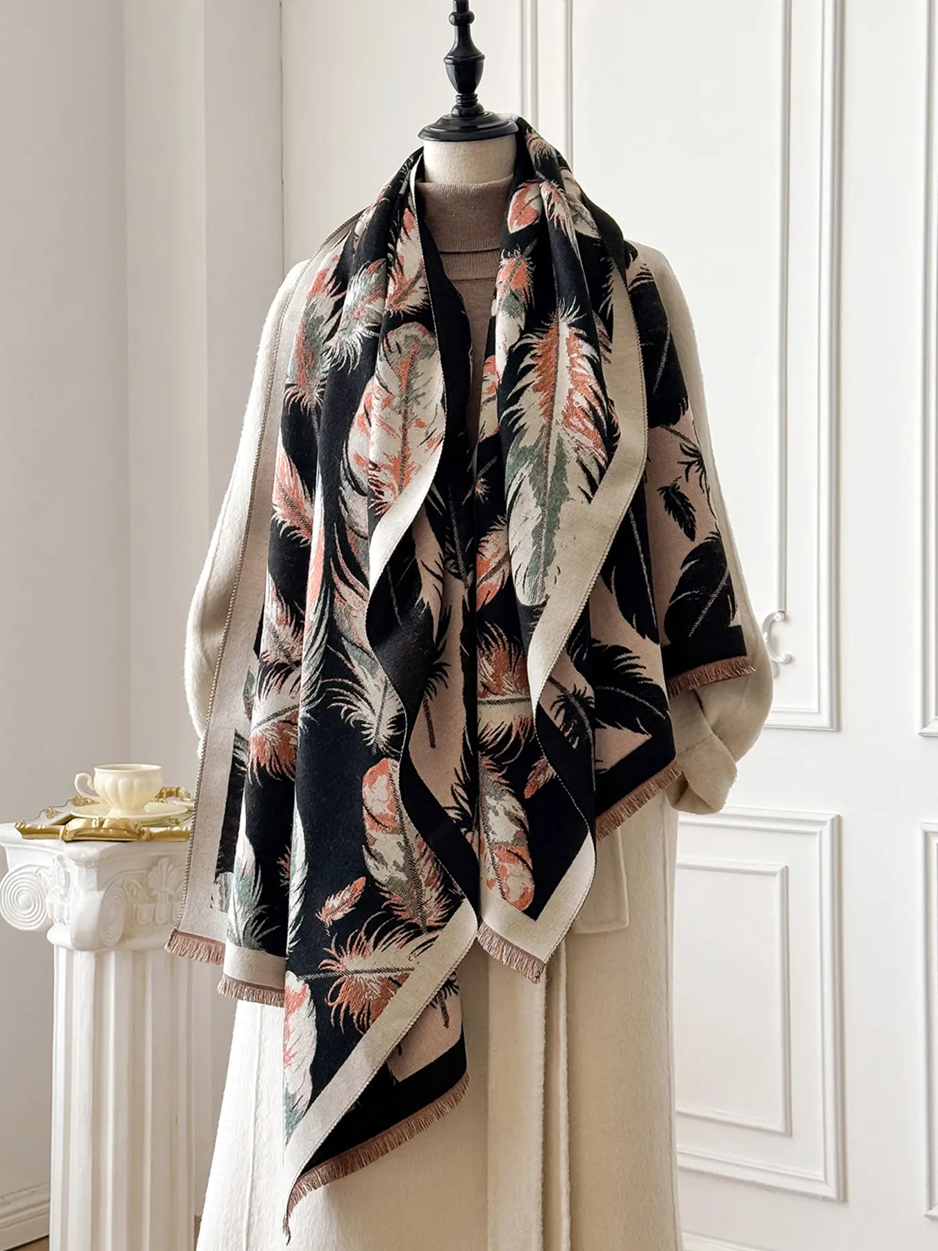 Women's Elegant Feather Print Scarf, Soft Fitted Fashion Accessory for Fall & Winter, Comfortable and Warm Casual Wrap