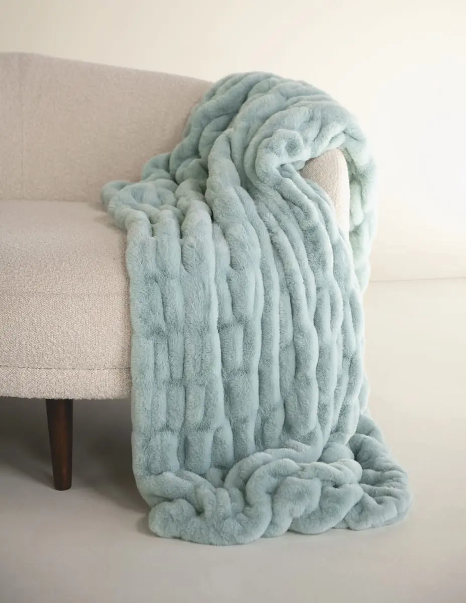 Hugs Willow Blue Blanket Hugs Willow Blue Blanket