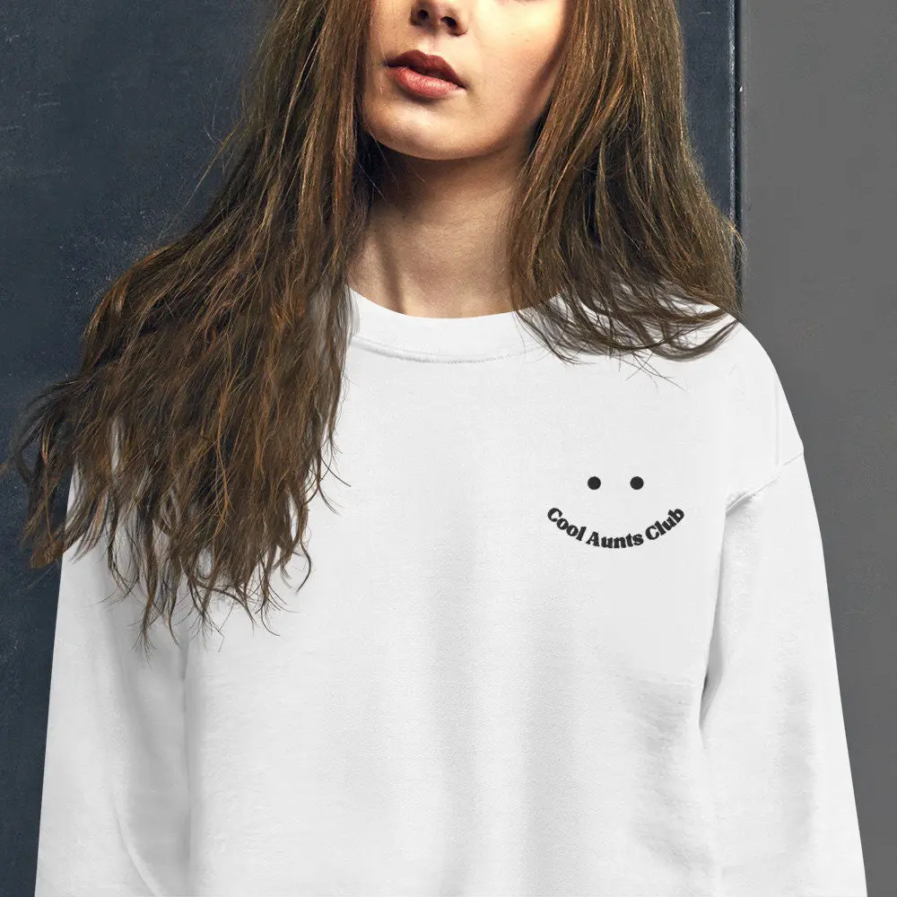 Cozy Cool Aunts Club Sweater – Aunt Gift for Cold Weather, Aunt Gifts Promoted to Aunt