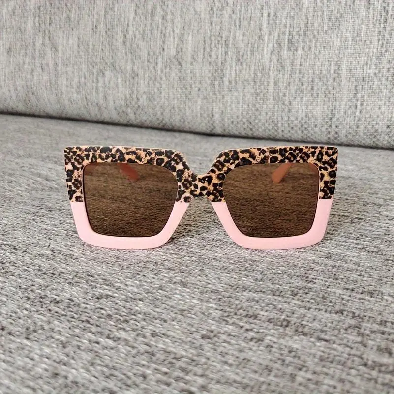 Eyeglass Frames, Retro Square Leopard Print, Colorful Non-Prescription Nerd Aesthetic Fashion Eyewear for Casual Parties & Gifts, Glasses Trend, Colorful Frame Non-Prescription Glasses, Eyewear Fashion, Patterned, Pa, Female