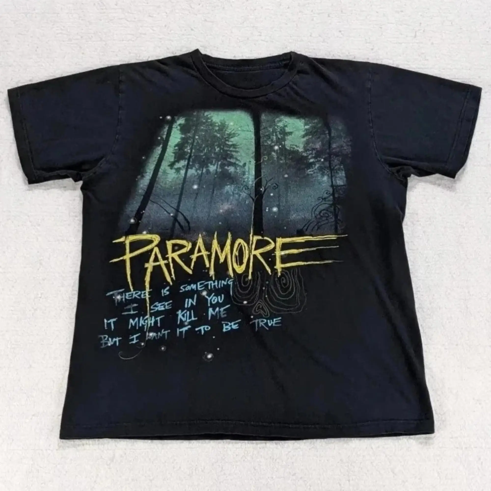 Vintage Paramore Decode Twilight Movie Soundtrack T-Shirt - Retro Alternative Rock Band Graphic Tee, Emo Pop Punk Fan Shirt, Unisex Vintage Graphic Tees Gothic Grunge Y2K Emo Scene Amity Affliction Style Clothes Men Women Streetwear Summer