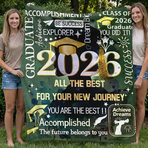 1 piece 2026 graduation themed flannel blanket, available in taro purple, teal gold, dark brown, light blue, off-white and red color combinations. Soft and warm, suitable for dormitory, sofa and noon break use