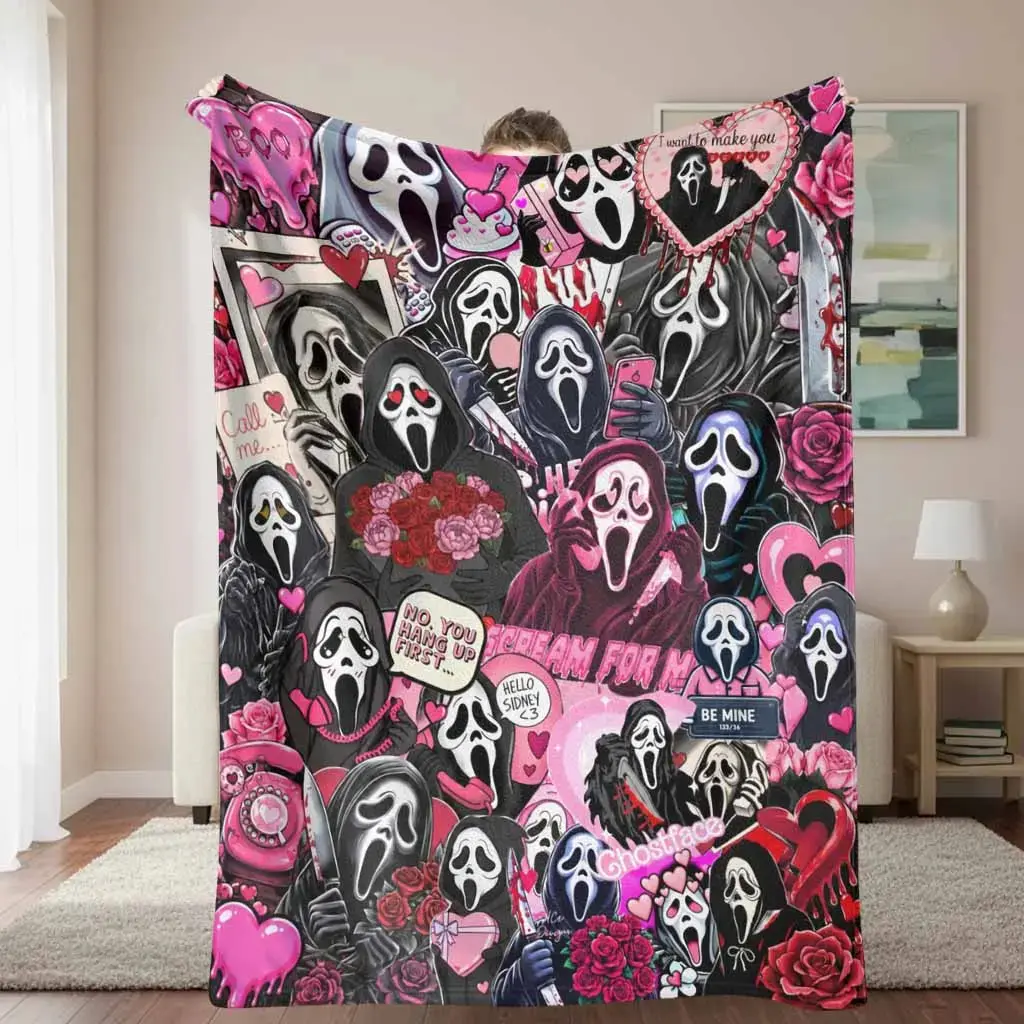 Pink Ghost Mask Graphic Fleece Throw Blanket - Creepy Cute Pastel Goth, Ultra-Soft Plush, Wrinkle-Resistant, Durable - Horror Love Fans' Spooky Gift, Movie Snuggles Essential - High-Res Print, Warmth Boost, Bedroom Decor Fit For All Seasons, Plush Fleece