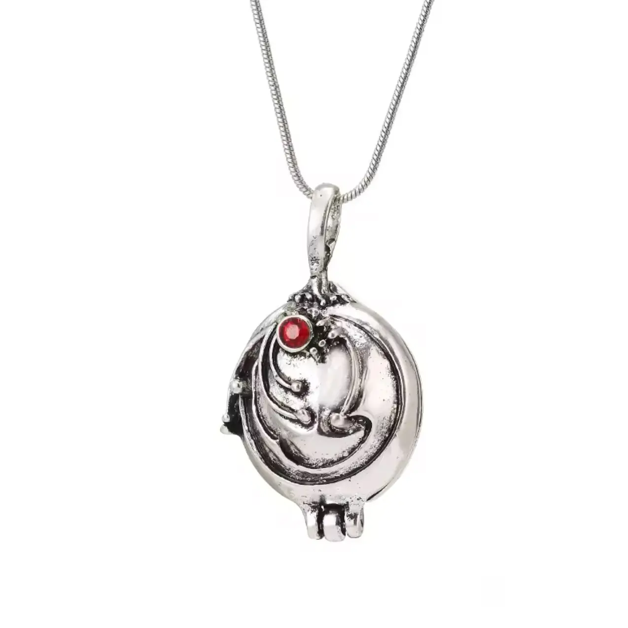 Elenas Gilbert Neckless