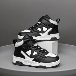 1 pair of boys’ sports shoes, large children’s casual sneakers, suitable for girls. Can be worn throughout the year. Comfortable, soft,