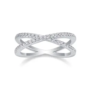 Criss-Cross Moissanite Ring – Sterling Silver Crossover Elegance | Zariah Gold™