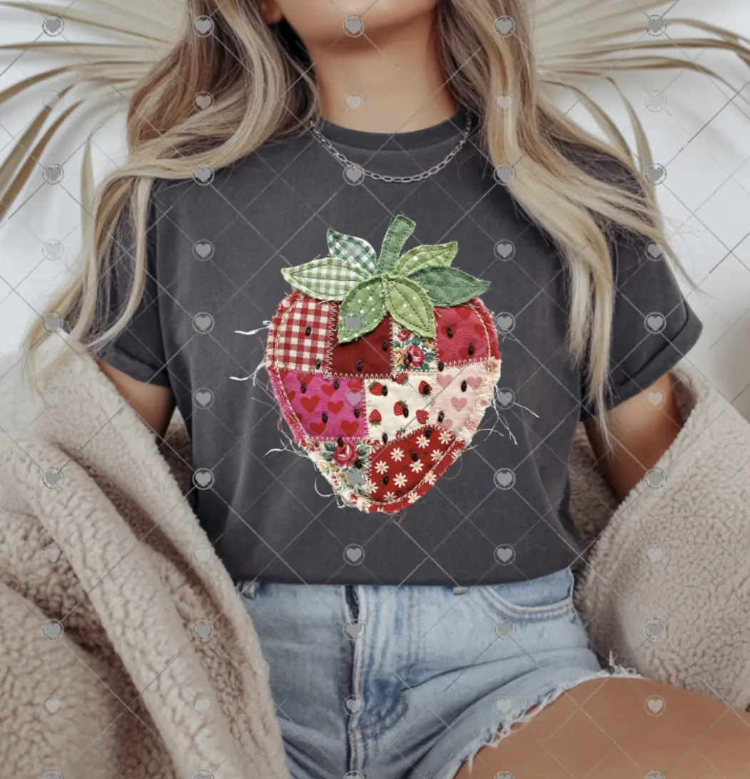 Women's Retro Loose-Fitting Short-Sleeve Round Neck Strawberry Patchwork T-Shirt - Breathable Soft Fabric Streetwear Top, Casual Everyday Wear, Available in XXL
