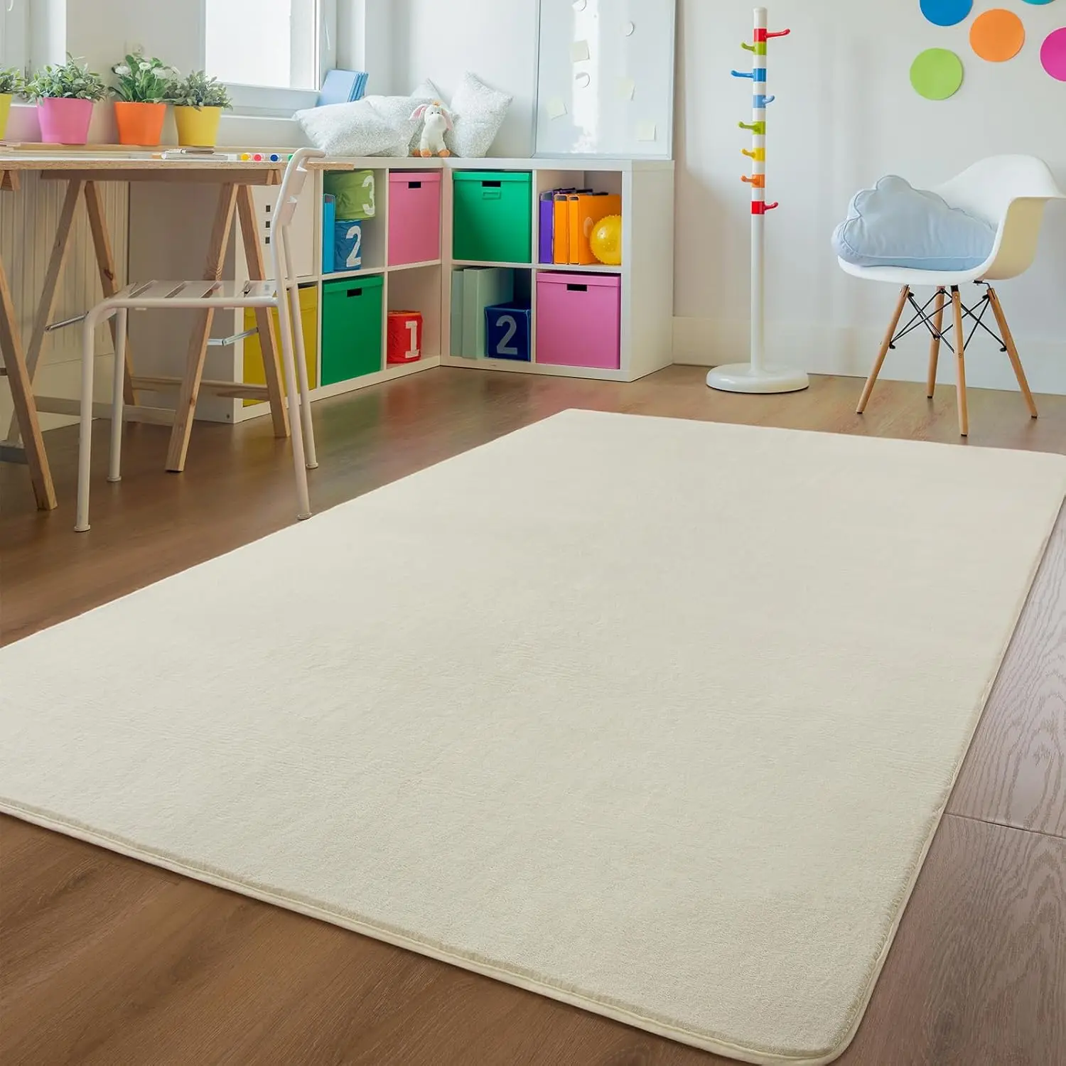 Shag Area Rug Fluffy Carpets, 5x7 Cream White Washable Living Room Bedroom Rugs, Soft Fuzzy Indoor Rugs for Dorm Boys Girls  Room  Home Decorations