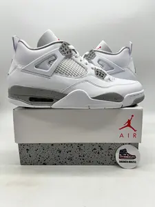 Jordan 4 Retro White Oreo (2021)