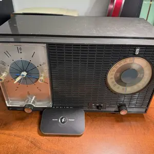 1964 AM/FM Tube Alarm Clock Radio with Auxiliary and Bluetooth Classic Design for Vintage Lovers