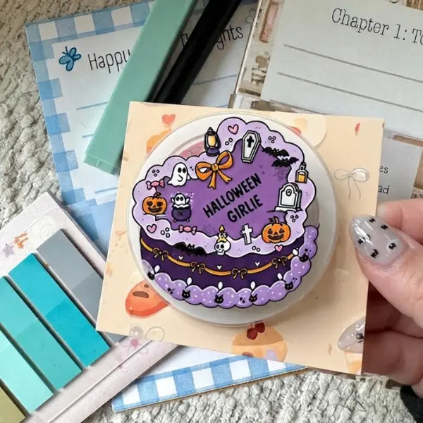 Halloween Girlie Bento Cake MagSafe Phone Grip, Spooky Cute Purple Cake PopSocket, Aesthetic Halloween Reader Accessory, Fall Gift for Best Friend, TikTok Viral Merch