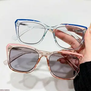 2026 New Women's Multifocal Photochromic Reading Glasses, Euro-American Style, UV400 Protection, Lightweight, for Far & Near Vision Daily Wear, Gifts for Women, Women Gifts
