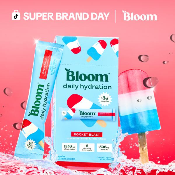 New - Bloom Nutrition Daily Hydration Sticks (5 Sticks) - 1350mg Electrolytes, 5g Clear Whey Protein & Collagen, 8 Key Vitamins, Sugar-Free Drink Mix for Hydration, Recovery & Skin Health