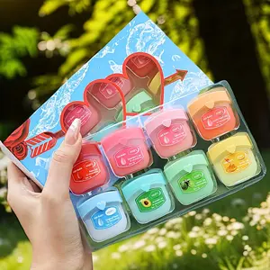 Moisturizing and locking water lipstick set, deep moisturizing, replenishing lip moisture, caring for lip skin, unisex, small and lightweight, suitable for going out and traveling