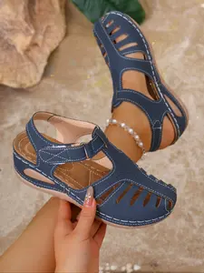 Elegant Women's Soft PU Leather Sandals, Closed Toe Design, Vintage Non-Slip Beach Shoes, High-Quality Comfortable Footwear, Anti Slip Sandals, Casual Flat Sandals