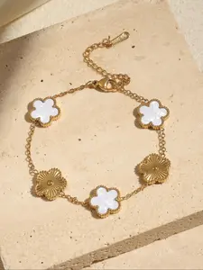 Women's Stainless Steel Flower-Shaped Bracelet, Elegant Daily Wear Jewelry, Versatile Design for All Occasions