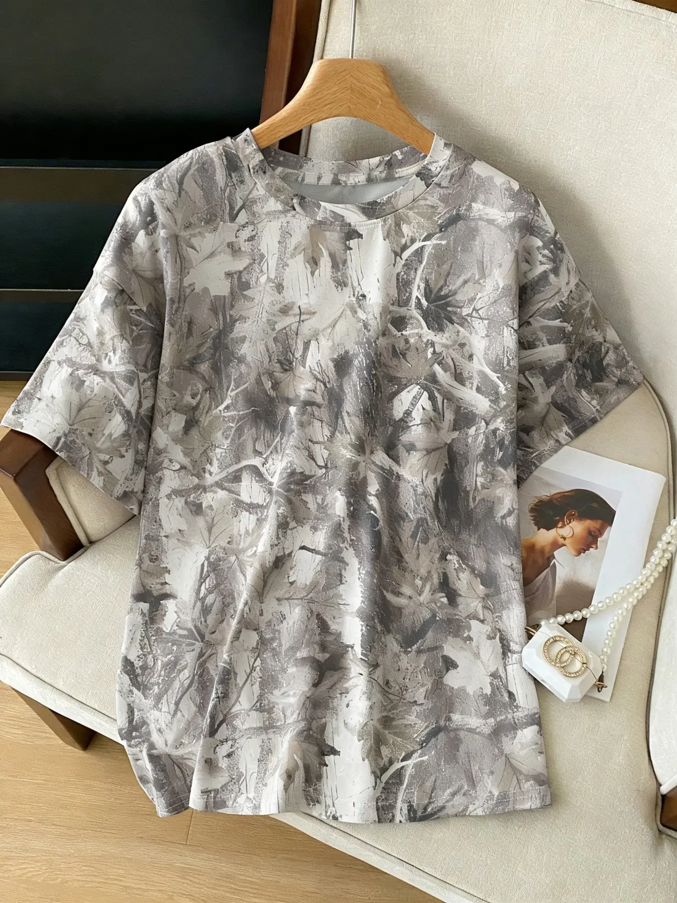 Women's Camo Print Round Neck Tee, Vintage Trendy Casual Short Sleeve T-shirt for Daily Wear, Ladies Summer Outfit, Top