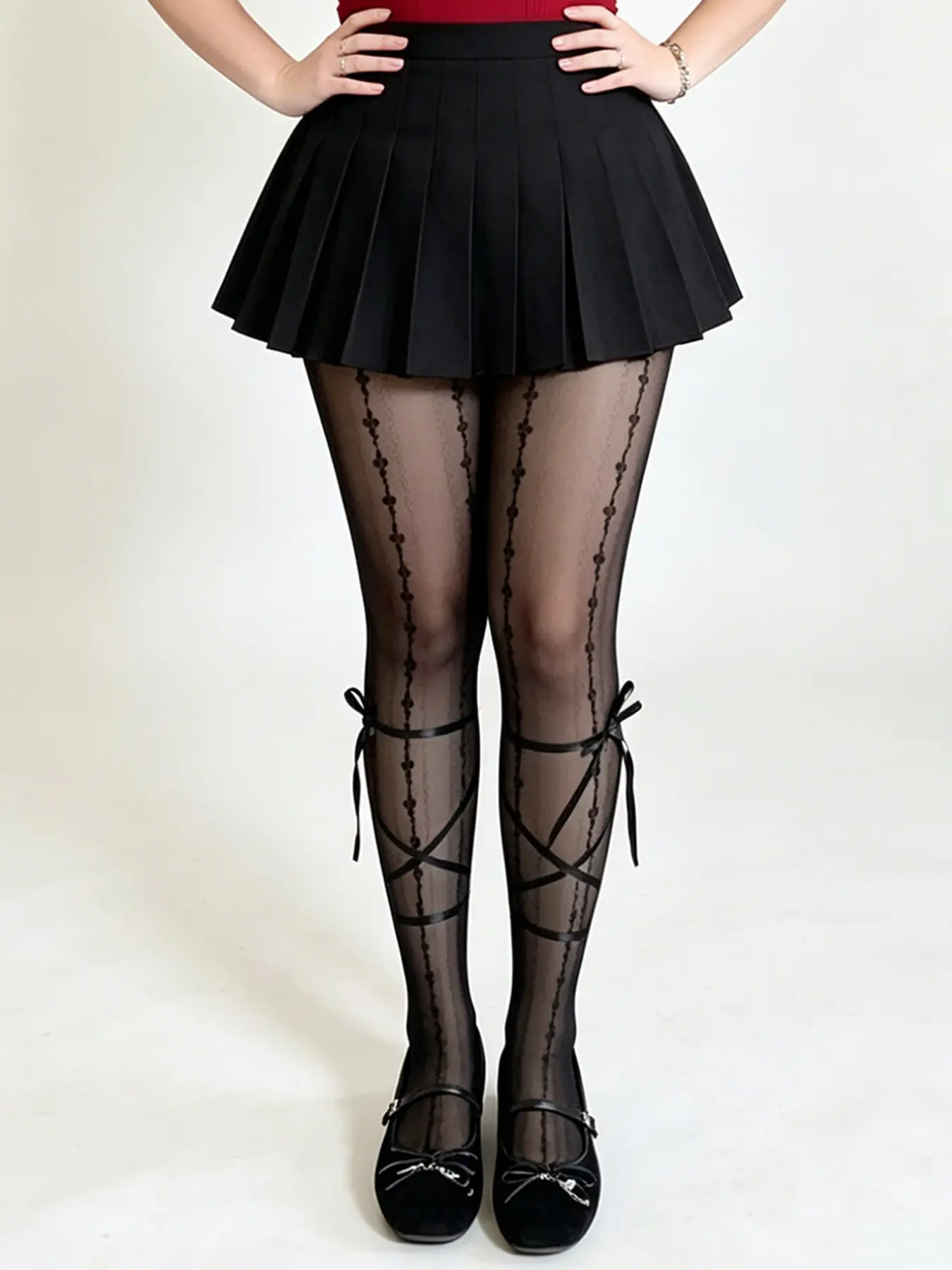 Stockings with Floral Design, High-Waisted Slim Fit, All-Season Fashion, Perfect for Ballet-Inspired Looks, Trendy Plaid Pattern