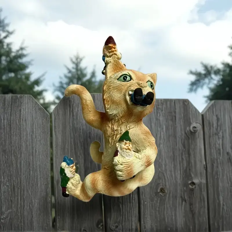 Garden Gnome & Cat Eating Gnome Statue, Funny Resin Cat Garden Ornament, Unique Art Yard Decorations, Outdoor Garden Sculpture & Gift, Outdoor Garden Accessory, Garden Sculptures Statues, Exterior Decorative Statues