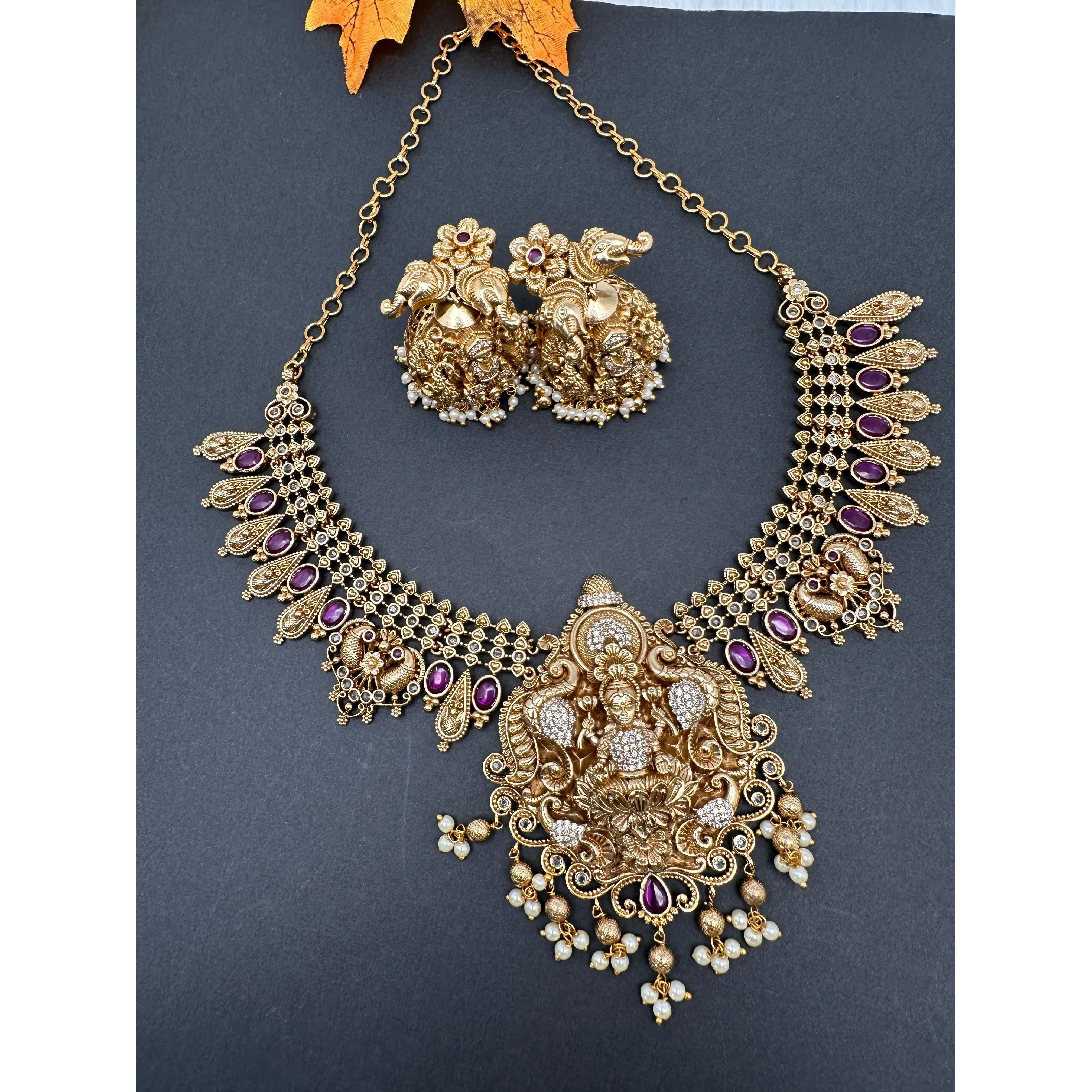 Matte Nakshi Goddess Lakshmi Short Necklace Jhumka