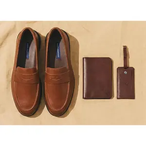 Leather Passport Holder & Bag Tag