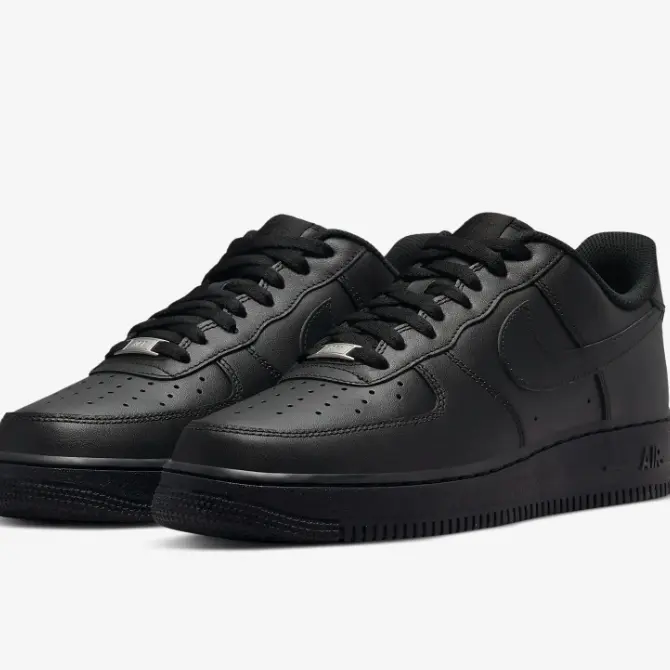 Men's Air Force 1 "Triple Black" CW2288-001 Fashion Athletic Training Sneaker