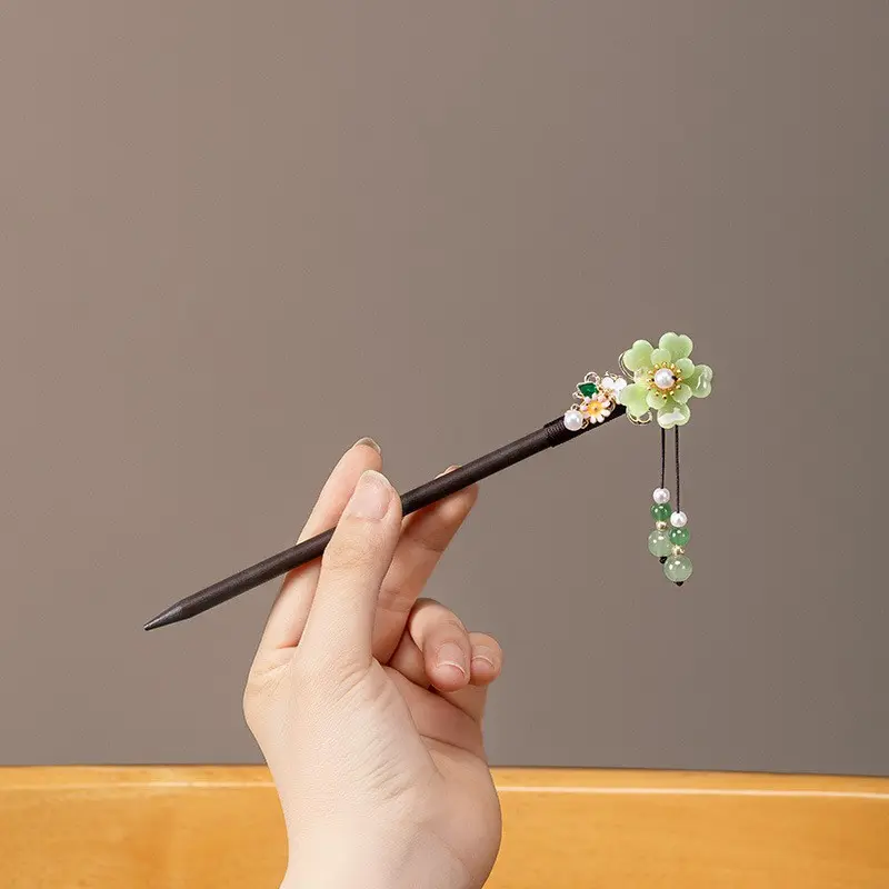 Green jade love flower tus sumu krypton