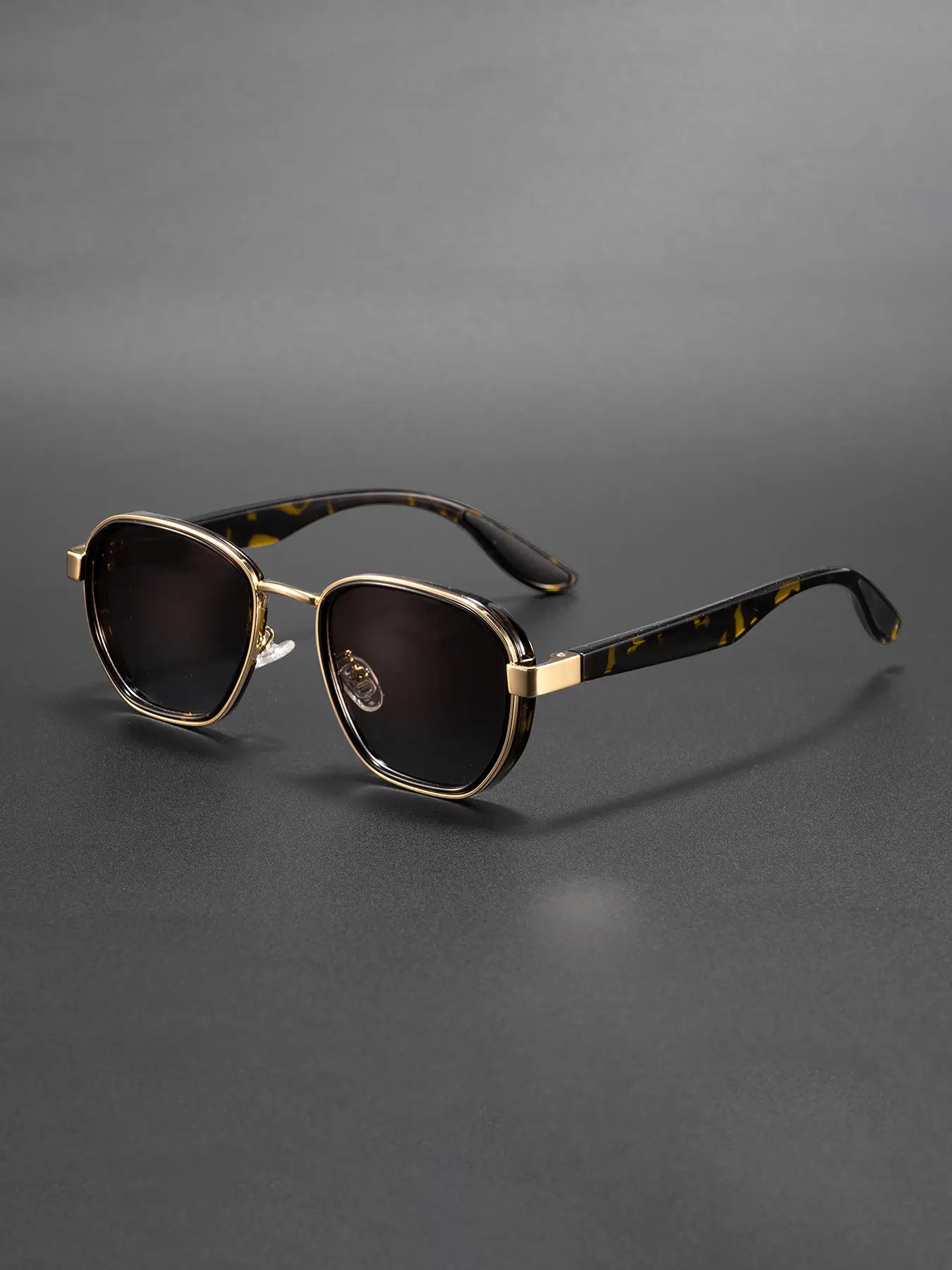 Elegant Pilot Fashion Sunglasses with Packaging, Lightweight PC Lenses for Ultimate Comfort, Perfect for Driving, Cycling, Parties, Beaches