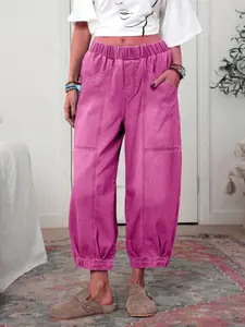 Plus Size Women's Casual Solid Color Elastic Waist Pocket Jeans, Loose-Fitting Long Pants Trouser for Everyday Wear, Stylish Comfort for Daily