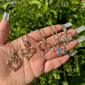 Bichota Pendants