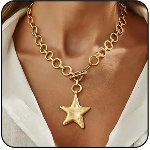 Chunky Star Necklace for Women Trendy Big Statement Necklace Large Star Pendant Necklaces Thick Chain OT Toggle Necklaces Boho Chunky Jewelry