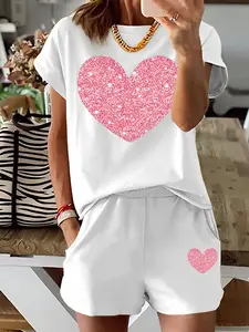 Women's Summer Short Sleeve Top Shorts Set, Heart Element Valentine Print, Casual Fitted Pants, Regular Length, 2 Piece Pack, Outfit Womenswear