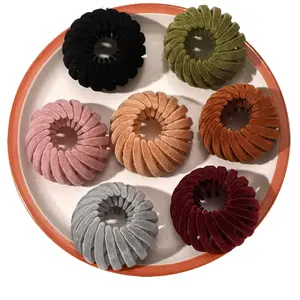 Women's 7-Pcs Plain Nest-Shape Expandable Velvet Hair Clip Set, Bun Maker, Ponytail Holder, Multi-Color Hair Accessories