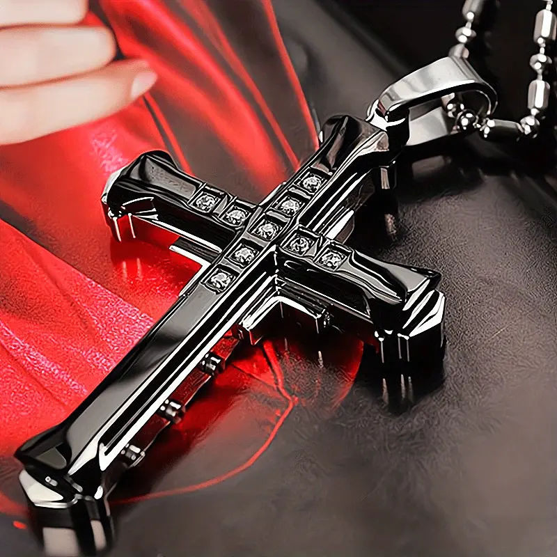 Titanium Steel Inlaid Zircon Cross Pendant Necklace for Men, Rhinestone Cross Necklace Chain, Classic Artificial Gemstone Jewelry, Holiday Gift