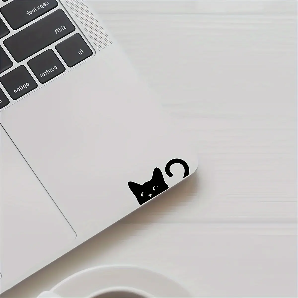 5PCS/SET cute cat vinyl stickers, Car Decals, Bumper Sticker, Stickers for cars - high gloss, self-adhesive, elegant designs for car rearview mirrors, vanity mirrors, and computers