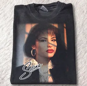 Selena Quintanilla Queen Vintage 90's Graphic Unisex Shirt, Music Band T-Shirts, 90s Retro Shirt, Country Music Tees, Vintage Graphic Tee, Unisex Shirt Womenswear Menswear Top Streetwear Oufits, Gift For Men