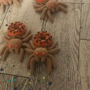 Doughnut Spider decor