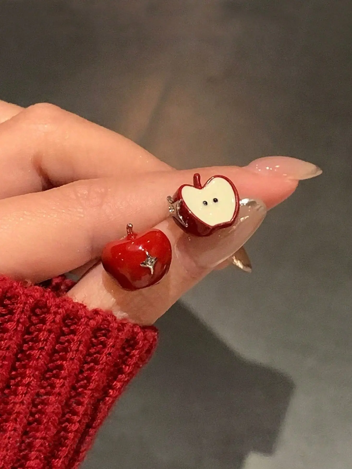 Cute Cartoon Apple Stud Earrings, High Quality Earrings, Earrings Studs, Elegant and Unique Design, Perfect for Daily Wear, Office, Holidays, Parties, Women's Cute Jewelry Fashion Accessories
