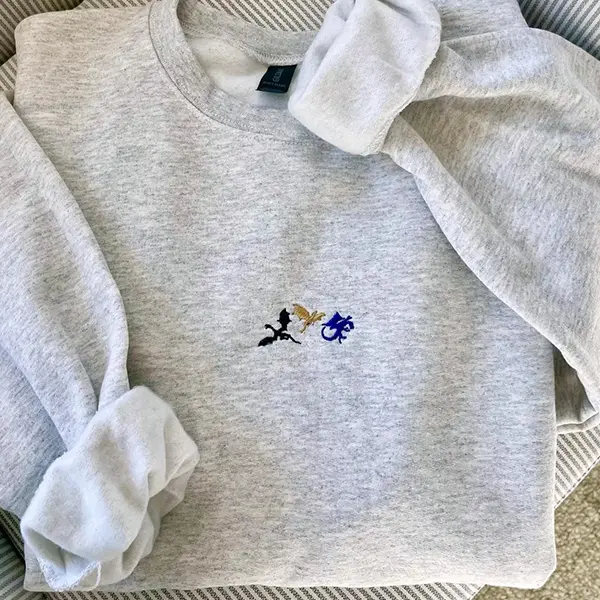 Embroidered Tiny Dragons Sweatshirt, Fourth Wing Bookish Crewneck, Basgiath War College Embroidery Sweater, Fantasy Dragon Gift for Readers