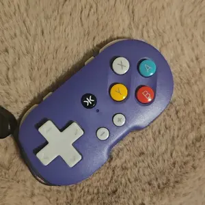 review image 0