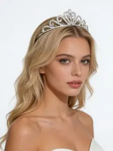 Sparkling Crystal Princess Tiara for Girls, Elegant Silver Color Crown Headband, Perfect for Birthday Party, Wedding, Pageant