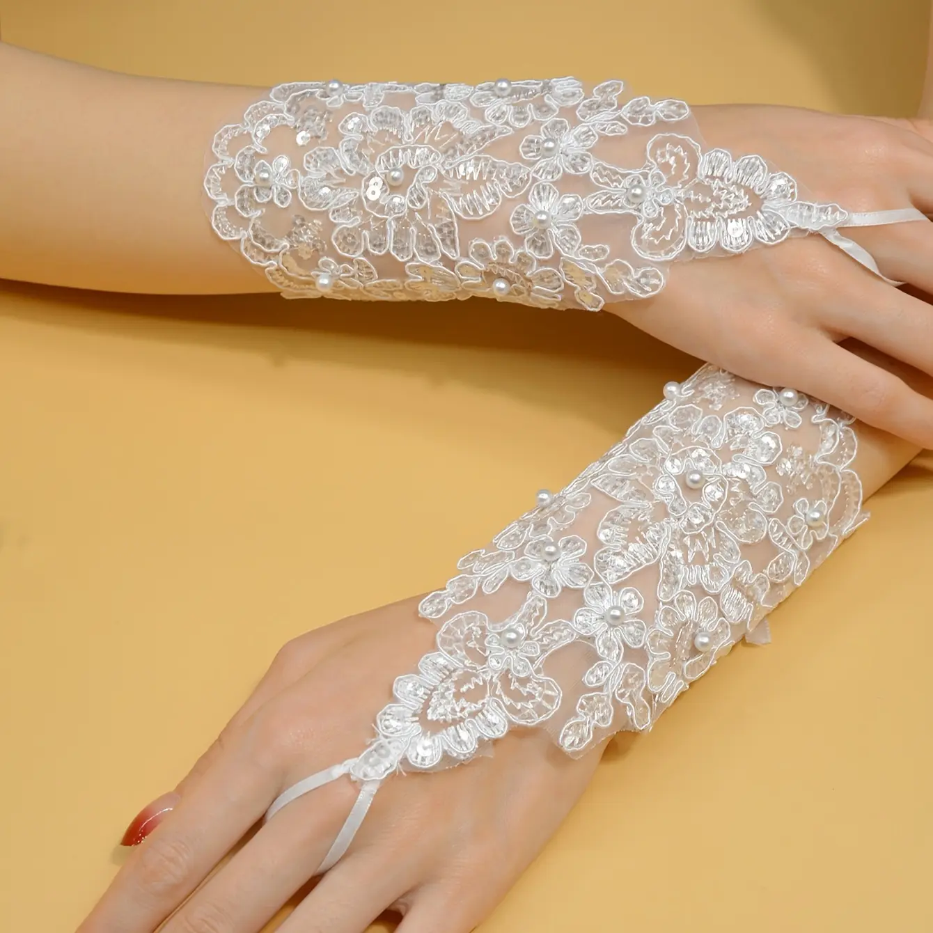 Short Fingerless Lace Gloves for Brides, Elegant Embroidered Wedding Accessory with Beaded Details