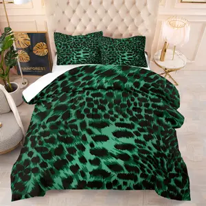 Emerald Green Leopard Print Comforter Set,Retro Black Spotted Animal Print Bedding Set,Includes 1 Comforter & 1-2 Pillowcases,Bold Wild Jungle Themed Bedding Set,for Bedroom,Dorm & Guest Room & Trendy Teen Room